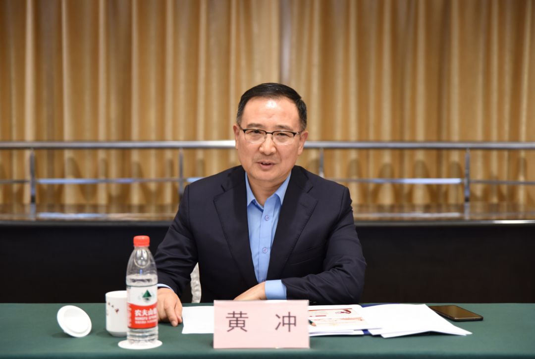 黄冲局长赴市双拥服务中心调研指导工作 _局内要闻_上海市退役军人事务局