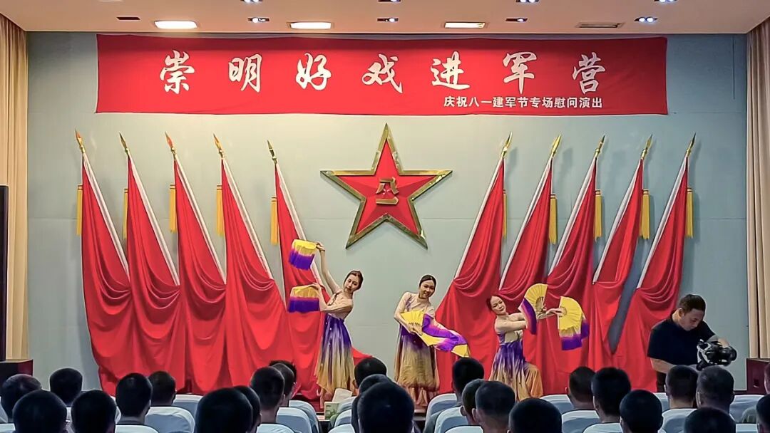 af29bc516f55c98bb0ce23cdac65ea43.jpg