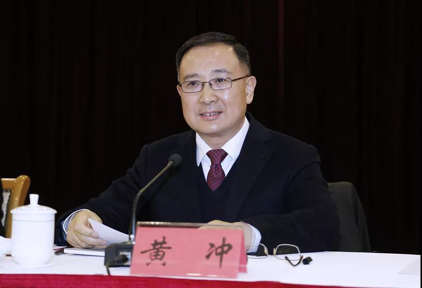 黄冲局长出席奉贤区双拥模范命名表彰会_局内要闻_上海市退役军人事务局